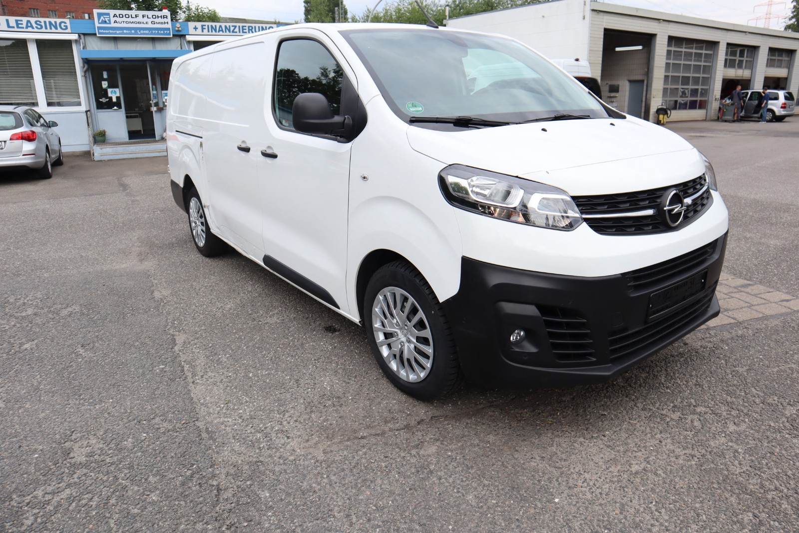 Opel Vivaro Kasten 2.0 D Autom. Edition. L3 SHZ. PDC.