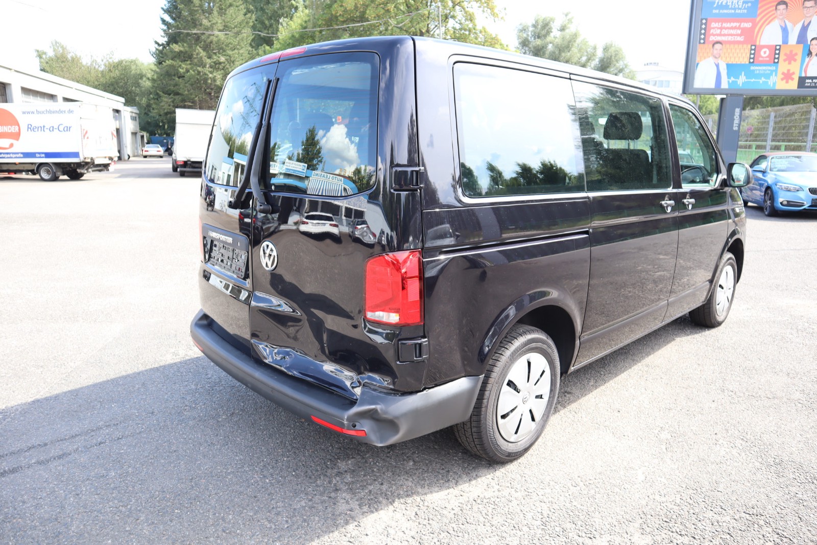 Volkswagen T6.1 Kombi 2.0 TDI 9-Sitze. Klima. PDC.