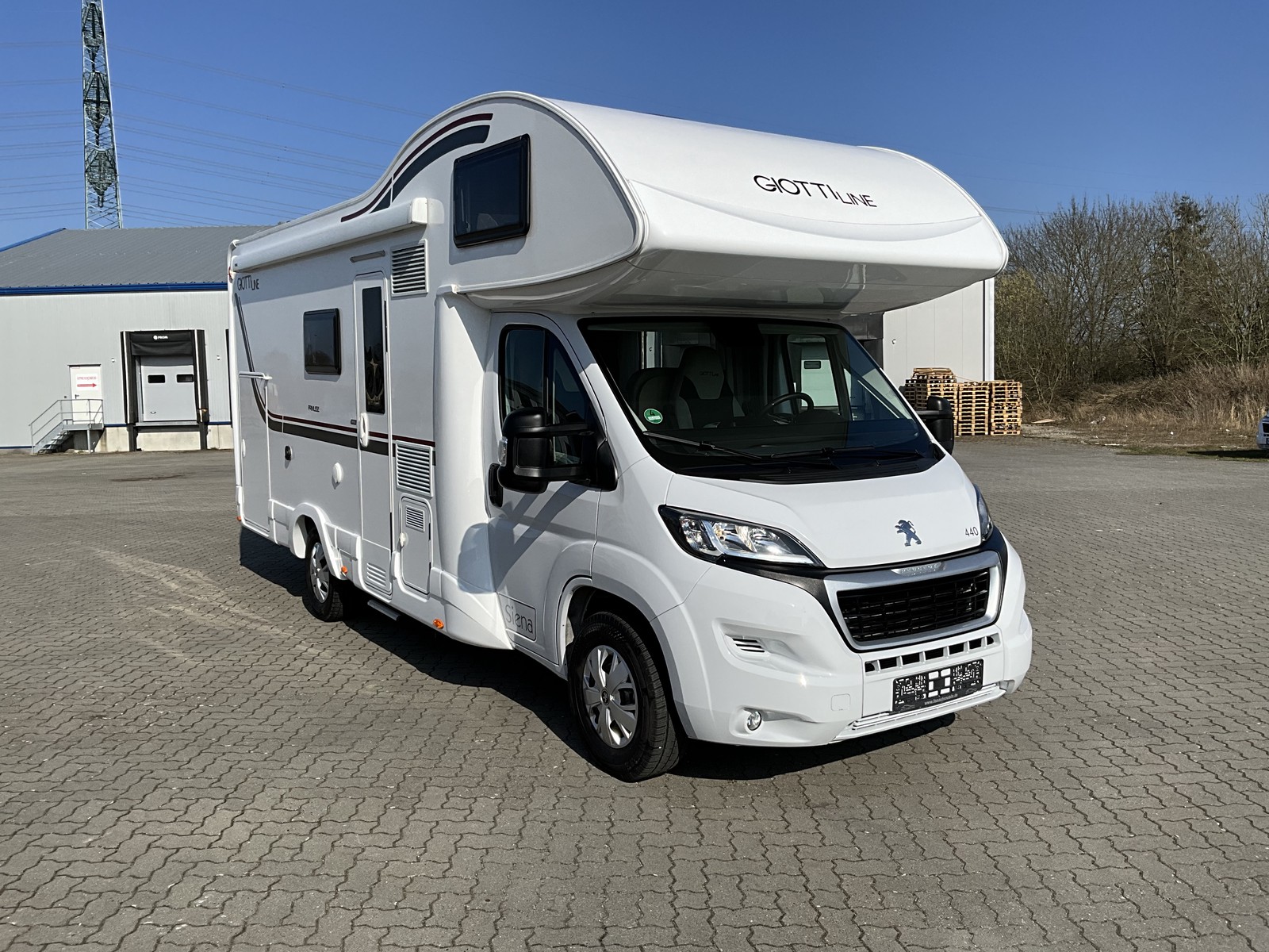 GiottiLine Siena 440 Privilege Markise 6 Person Kamera /Navi/Solar