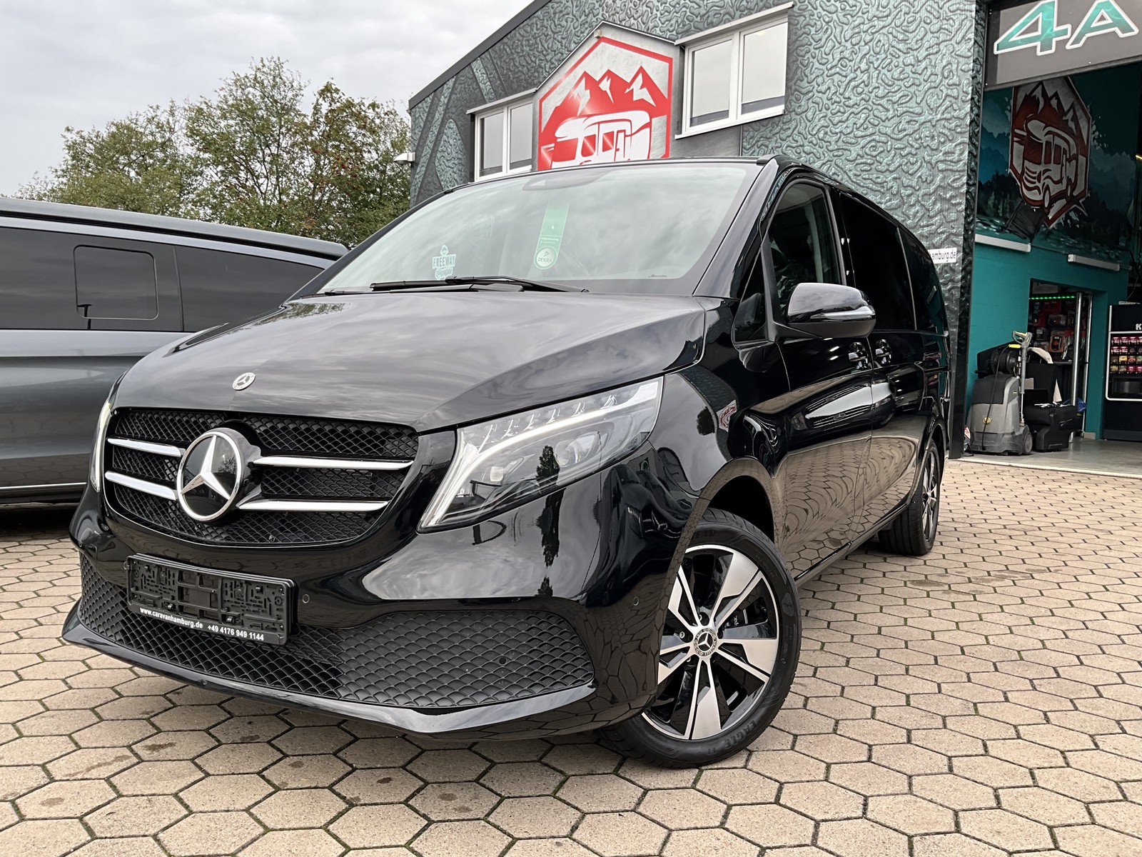 Mercedes-Benz V250 d Lang 4 Matic 6 Sitzer AHK ILS WM.Zul.Navi-Cam-PDC