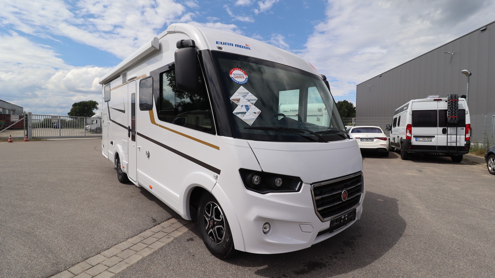 Eura Mobil Integra Line 720 EF Mondial Plus Automatik AHK