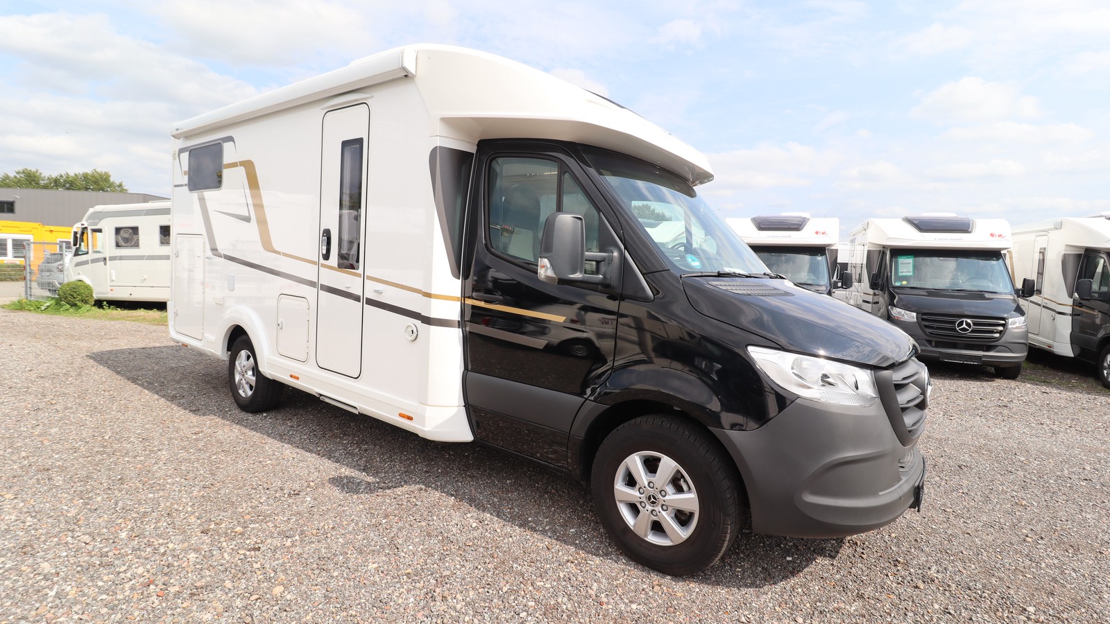 Eura Mobil PT 696 EB Mondial Plus Dachklima NAVI Kamera F-Träger 4x