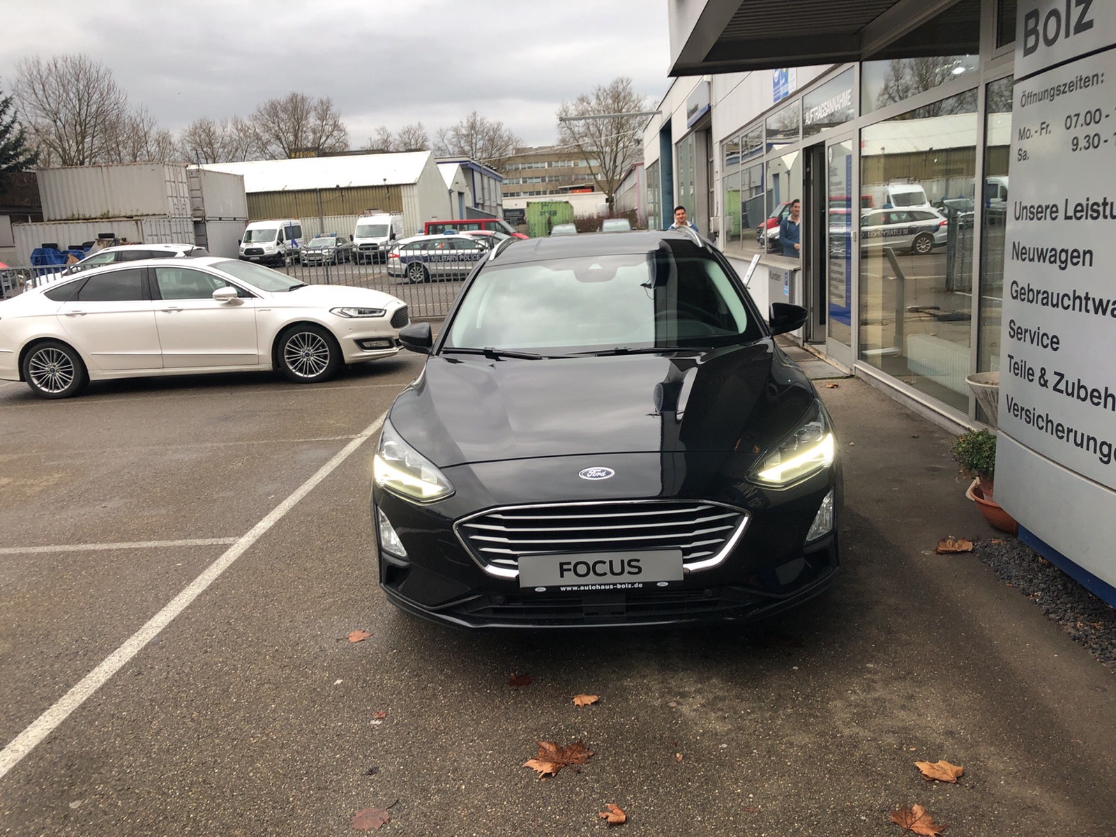 Ford Focus Turnier Cool & Connect, LED Scheinwerfer, Kamera,Winter Paket, Easy Parking P.