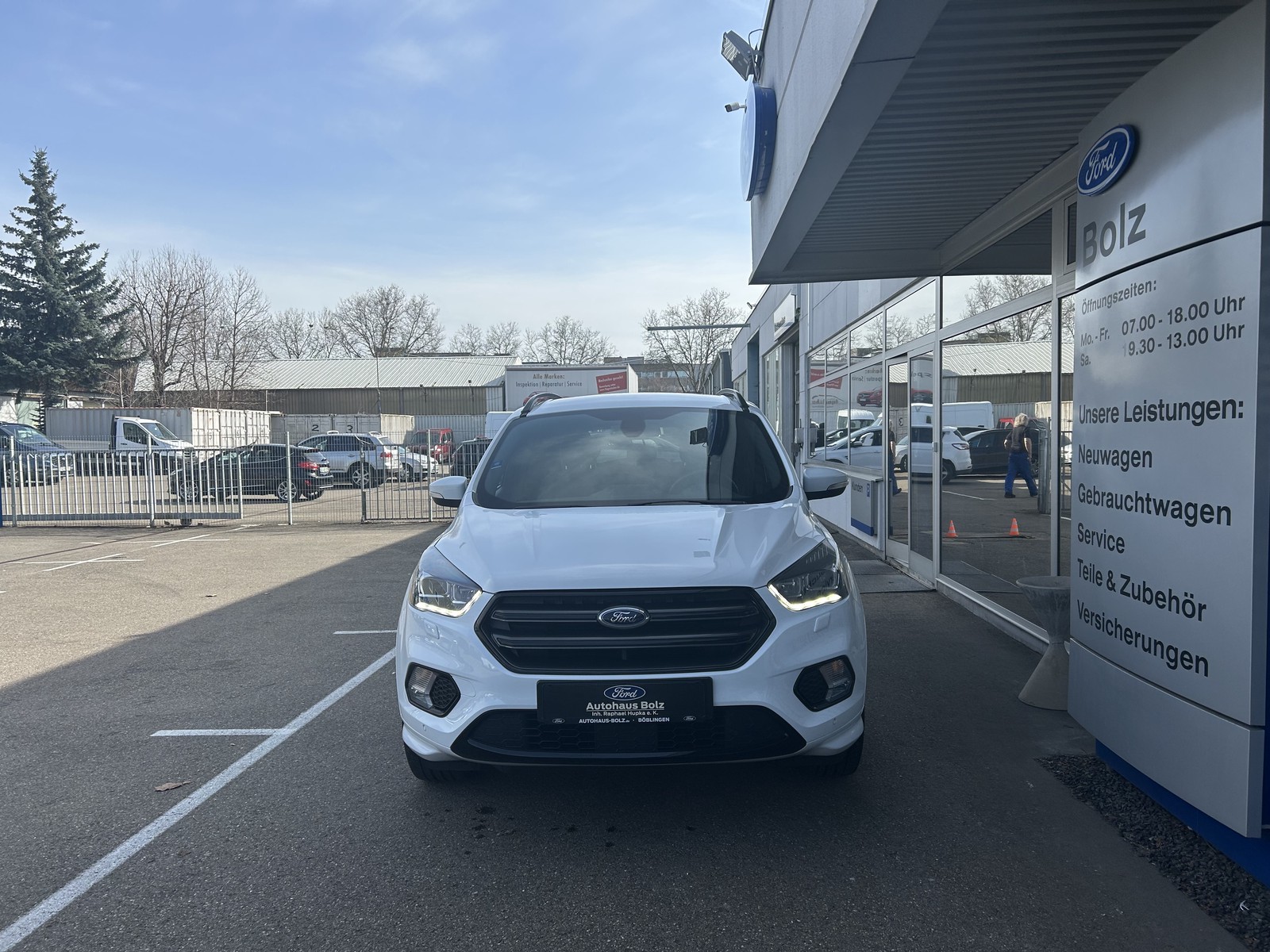 Ford Kuga ST-Line - Technik P. - Winter P. - Navi - Kamera - Elektr.Heckkl.- Voll