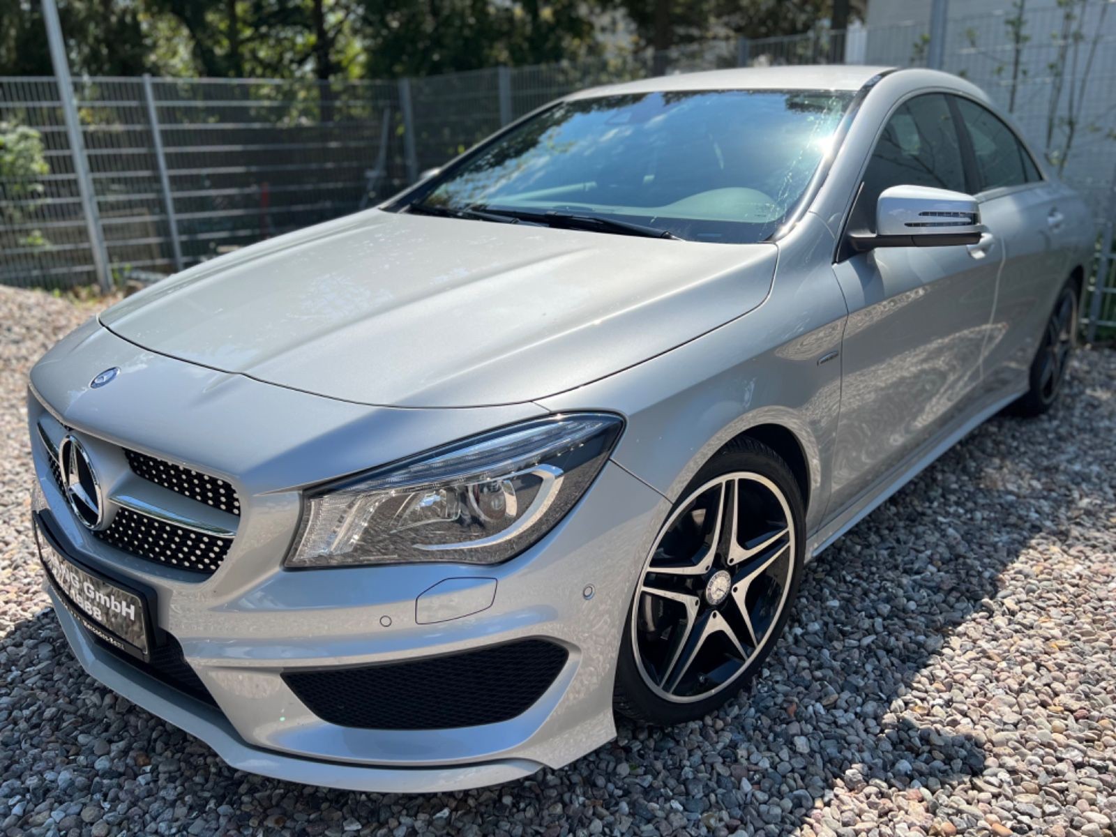 Mercedes-Benz CLA200 AMG LINE *KAMERA*NAVI*AUTOMATIK*XENON*