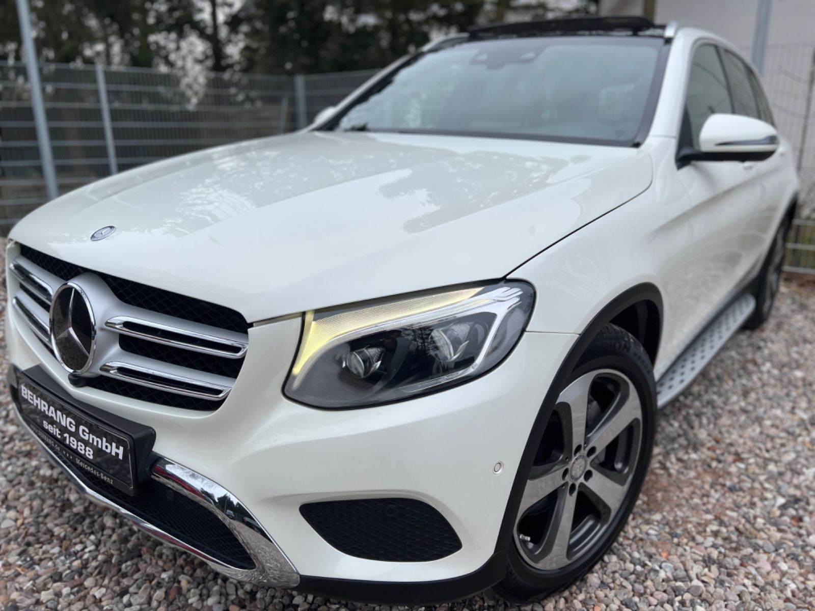 Mercedes-Benz GLC 250d 4MATIC*ILS*BURMESTER*PANO*MOD.2016*