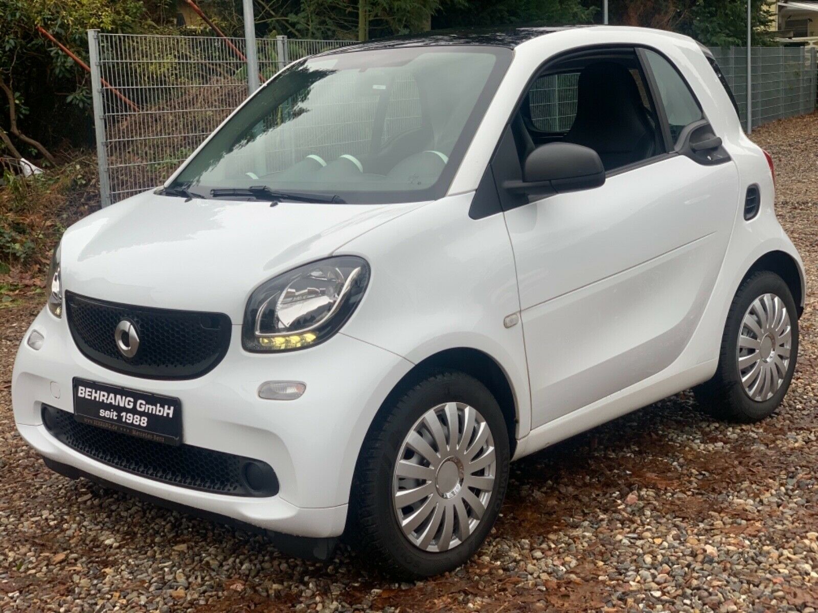 Smart ForTwo *NAVIGATION*PANORAMA*AUTOMATIK*KLIMA*LED*