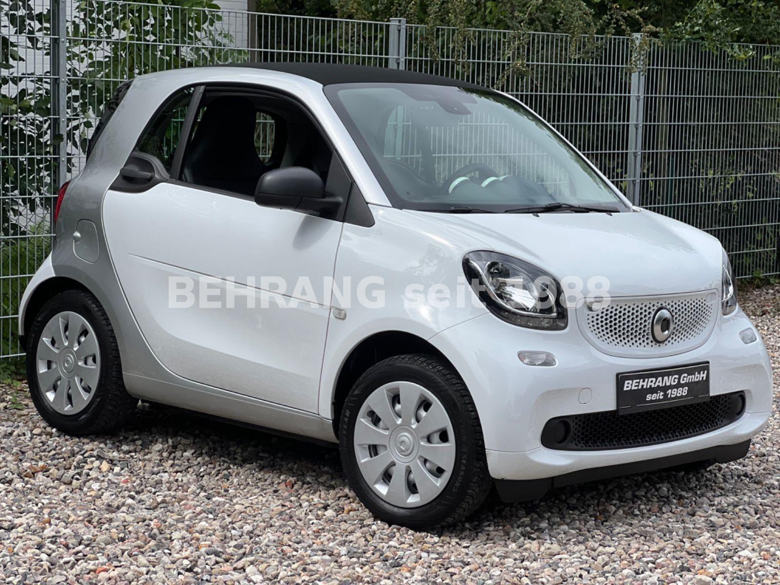 Smart ForTwo Coupé*COOL&MEDIA*AUTOMATIK*SITZHEIZUNG*