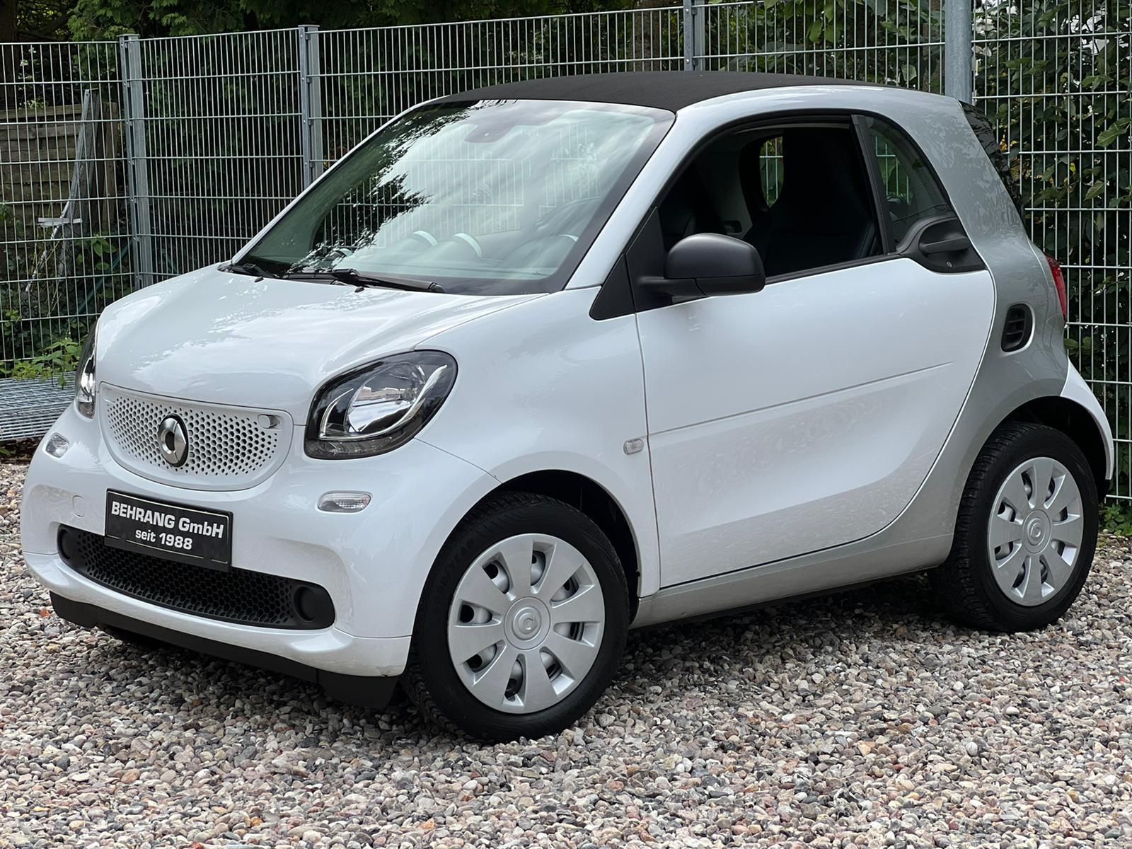 Smart ForTwo Coupé*COOL&MEDIA*AUTOMATIK*SITZHEIZUNG*