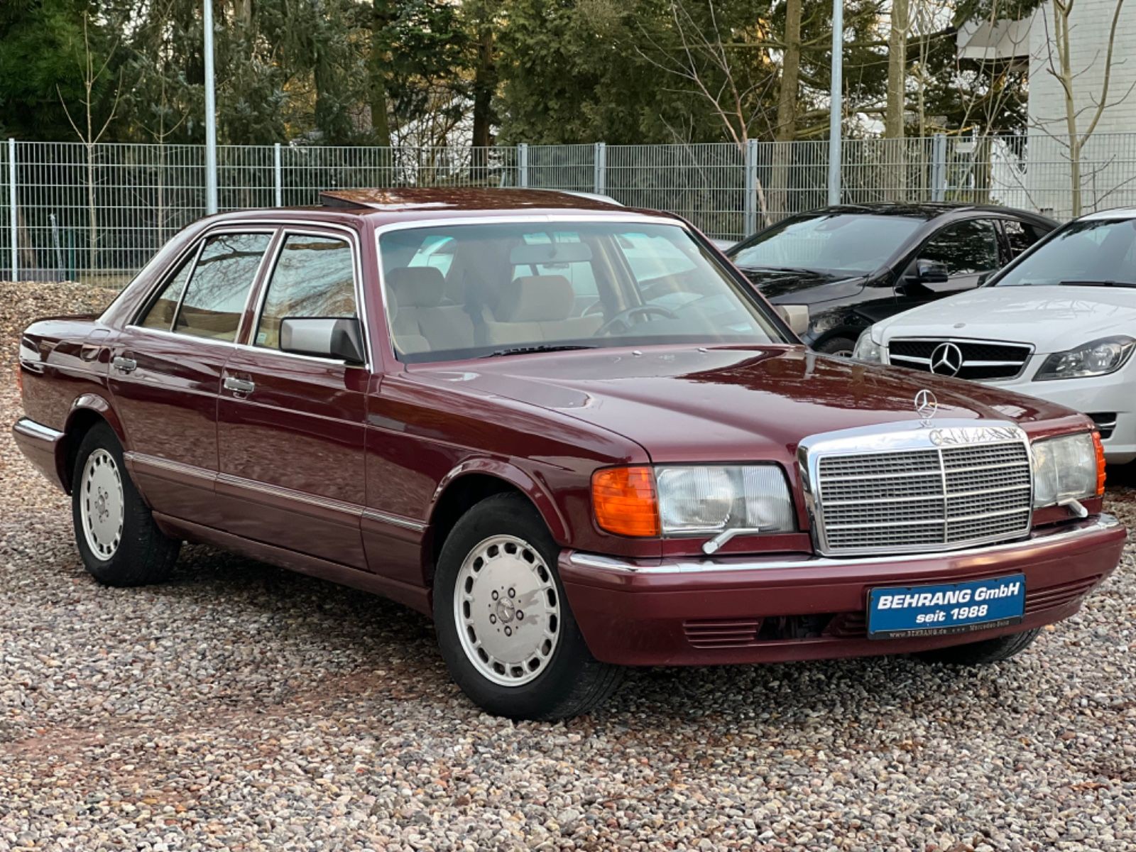 Mercedes-Benz 300SE W126 AUTOMATIK -seltene Farbkombination-