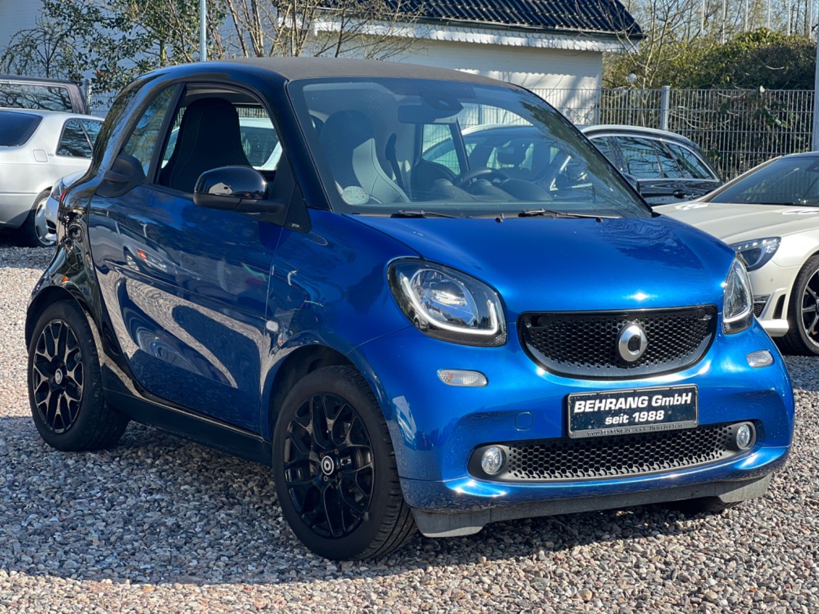 Smart ForTwo *TURBO*PRIME*LED*LEDER*SITZHEIZUNG*90PS