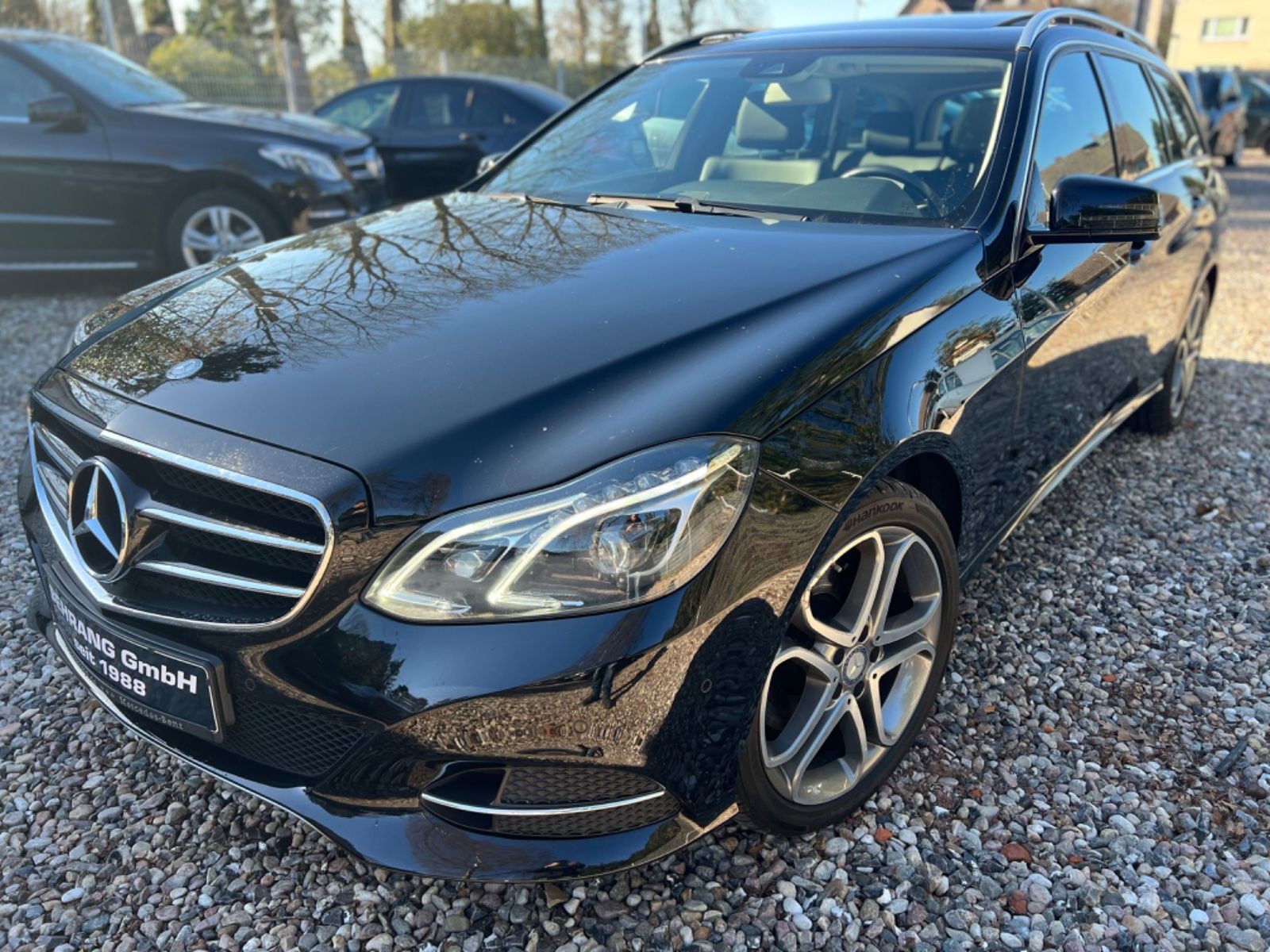 Mercedes-Benz E220T BlueTec AVANTGARDE*NAVI*SPORT*EURO 6