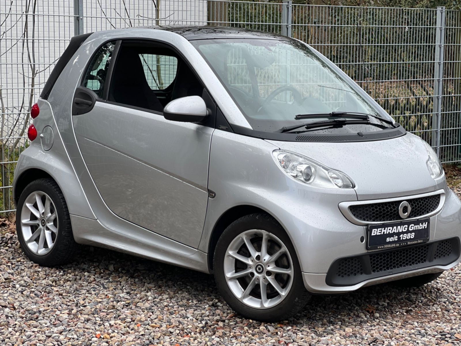 Smart ForTwo*KLIMA* PASSION*SERVO*PANO*84PS*NAVI*