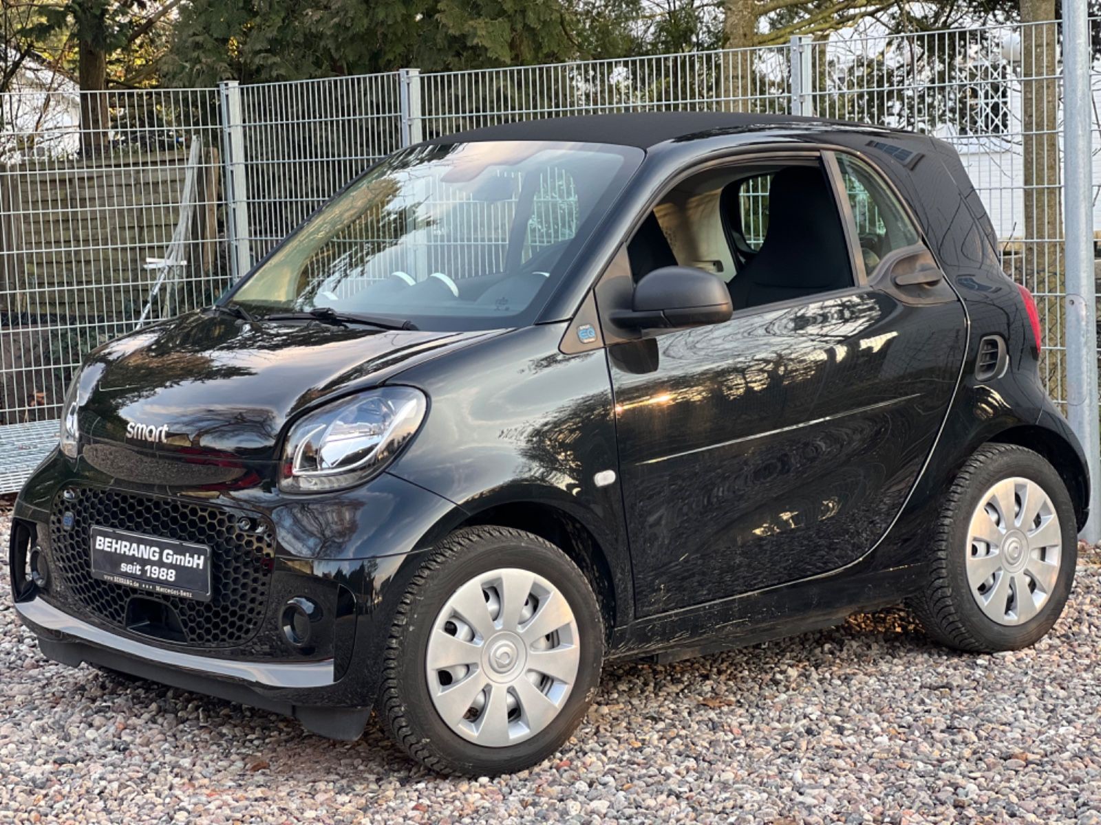Smart ForTwo Coupé EQ*KLIMA*SONDERZINS - 93€ MONATLICH