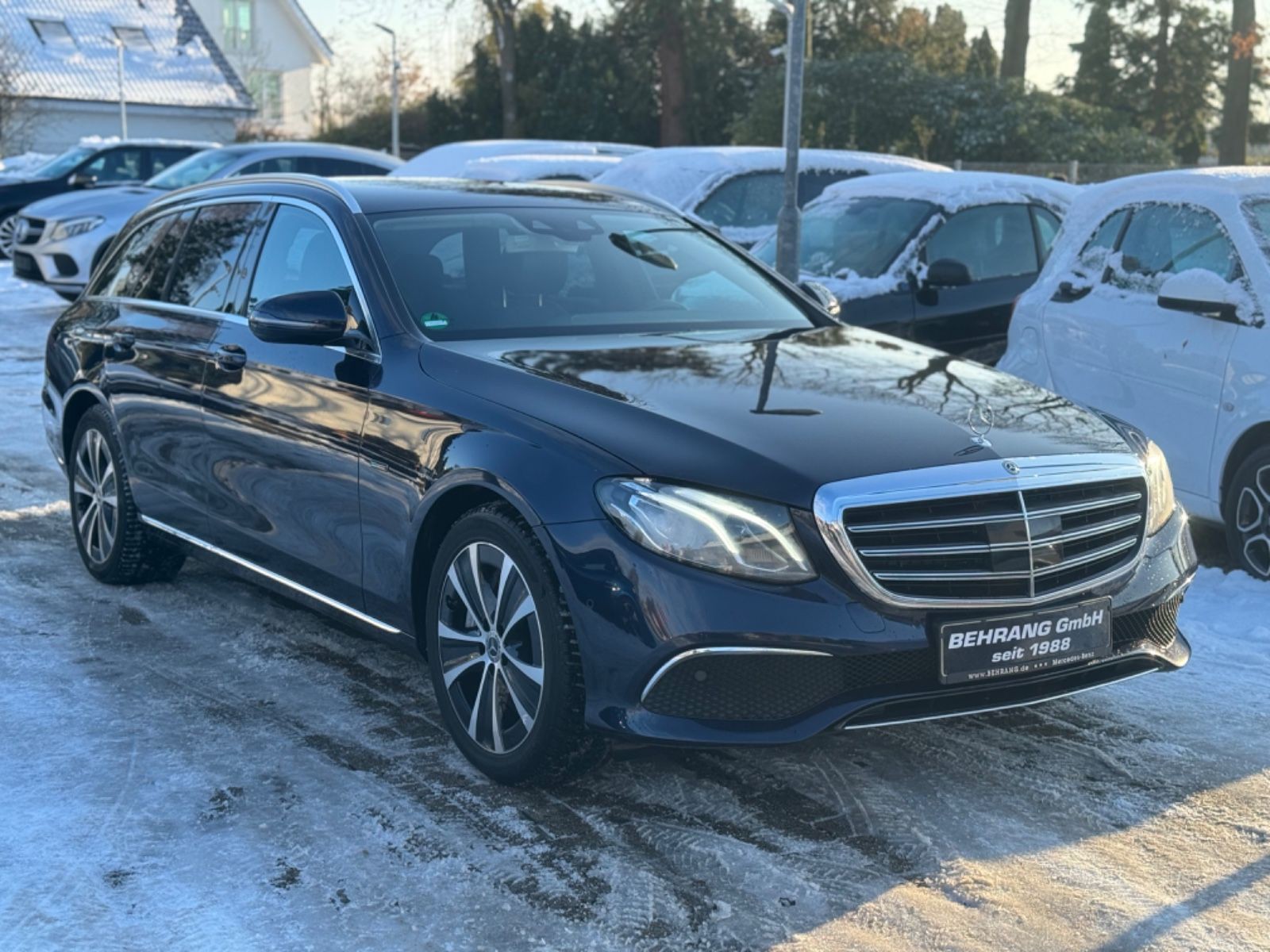 Mercedes-Benz E300T de*PLUG-IN HYBRID*WIDESCREEN*BURMESTER*