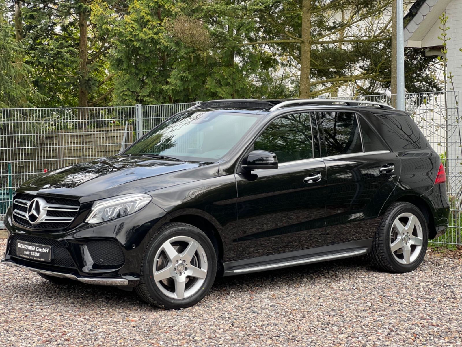 Mercedes-Benz GLE350d 4MATIC AMG *360°KAMERA*LED*HARMAN KARDON