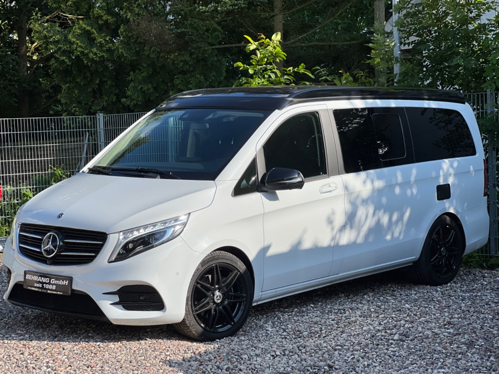 Mercedes-Benz V 250