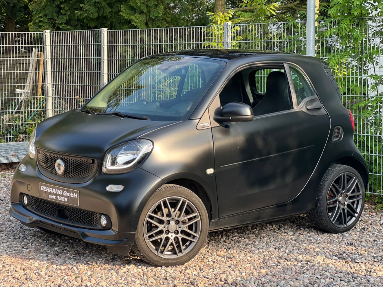 Smart ForTwo*BRABUS*PANO*KAMERA*AMBIENTE*VELVET*TAILOR