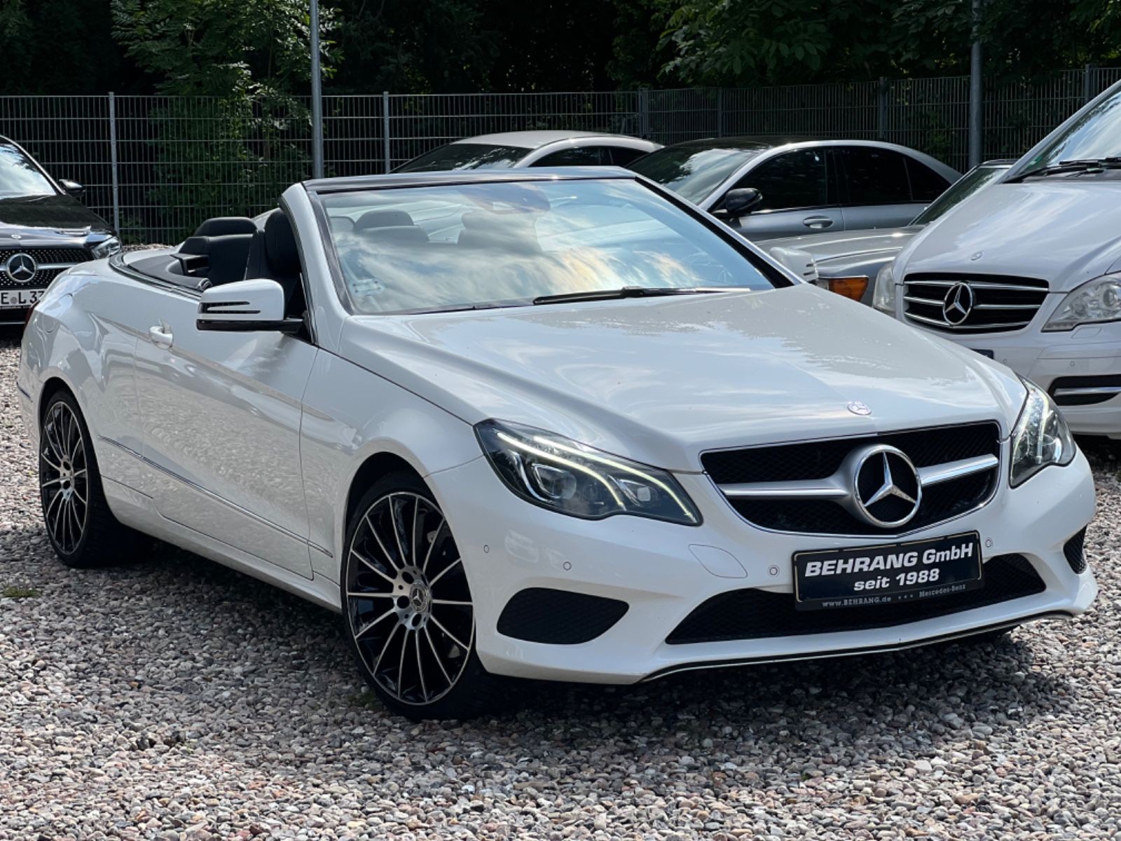 Mercedes-Benz E220 CDI CABRIOLÉT -FACELIFT-AUTOMATIK-COMAND