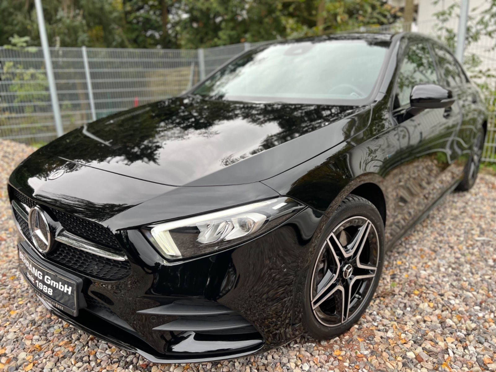 Mercedes-Benz A 250e*AMG*HYBRID*NAVI*LED*NIGHT PAKET*