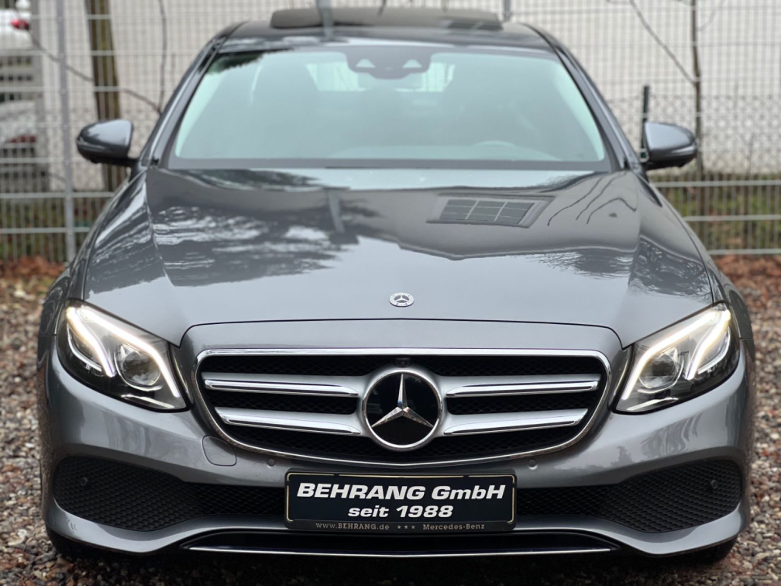 Mercedes-Benz E220d 4MATIC AVANTGARDE *WIDESCREEN*DISTRONIC*TV