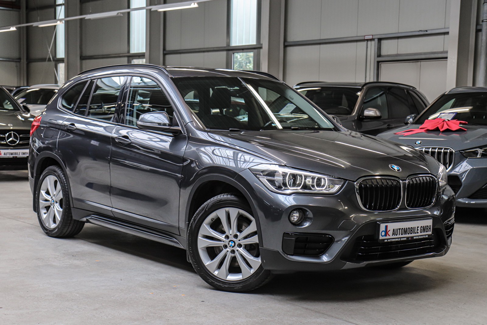 BMW X1 xDrive 20d Aut/SPORT LINE/PANORAMA/DACHRELING