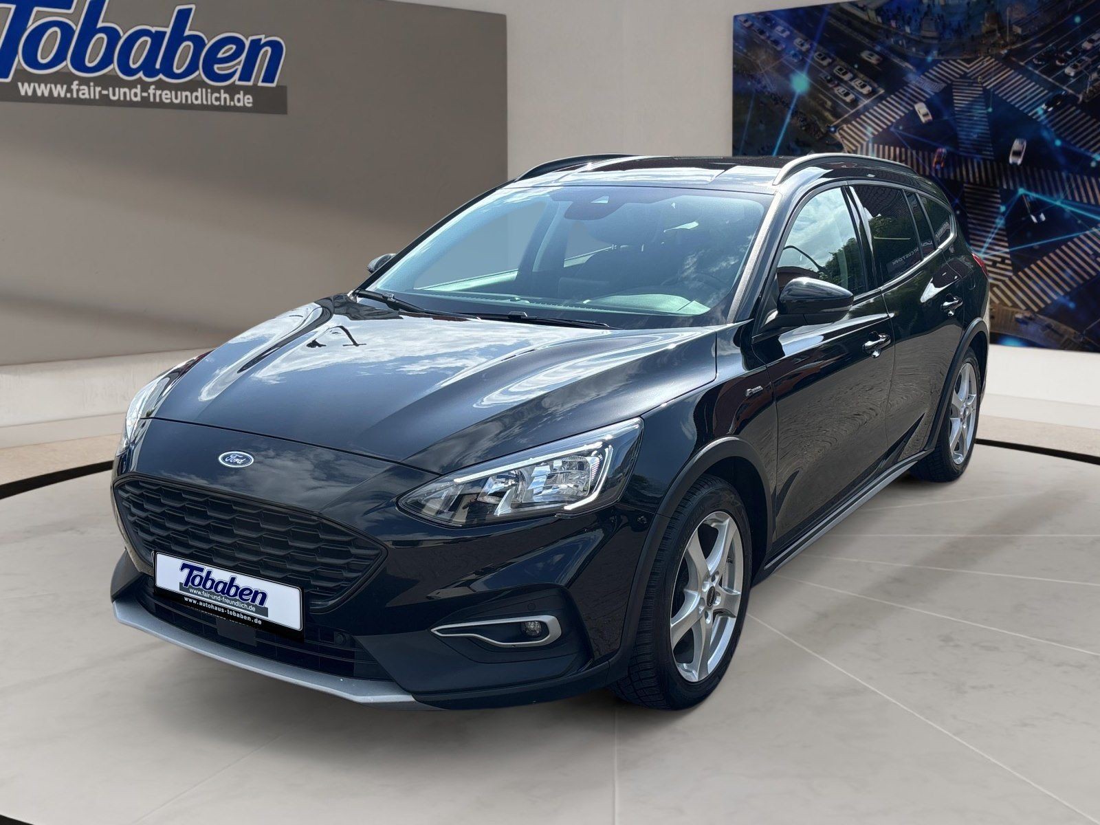 Ford Focus Active Turnier + AHK + 18 Zoll