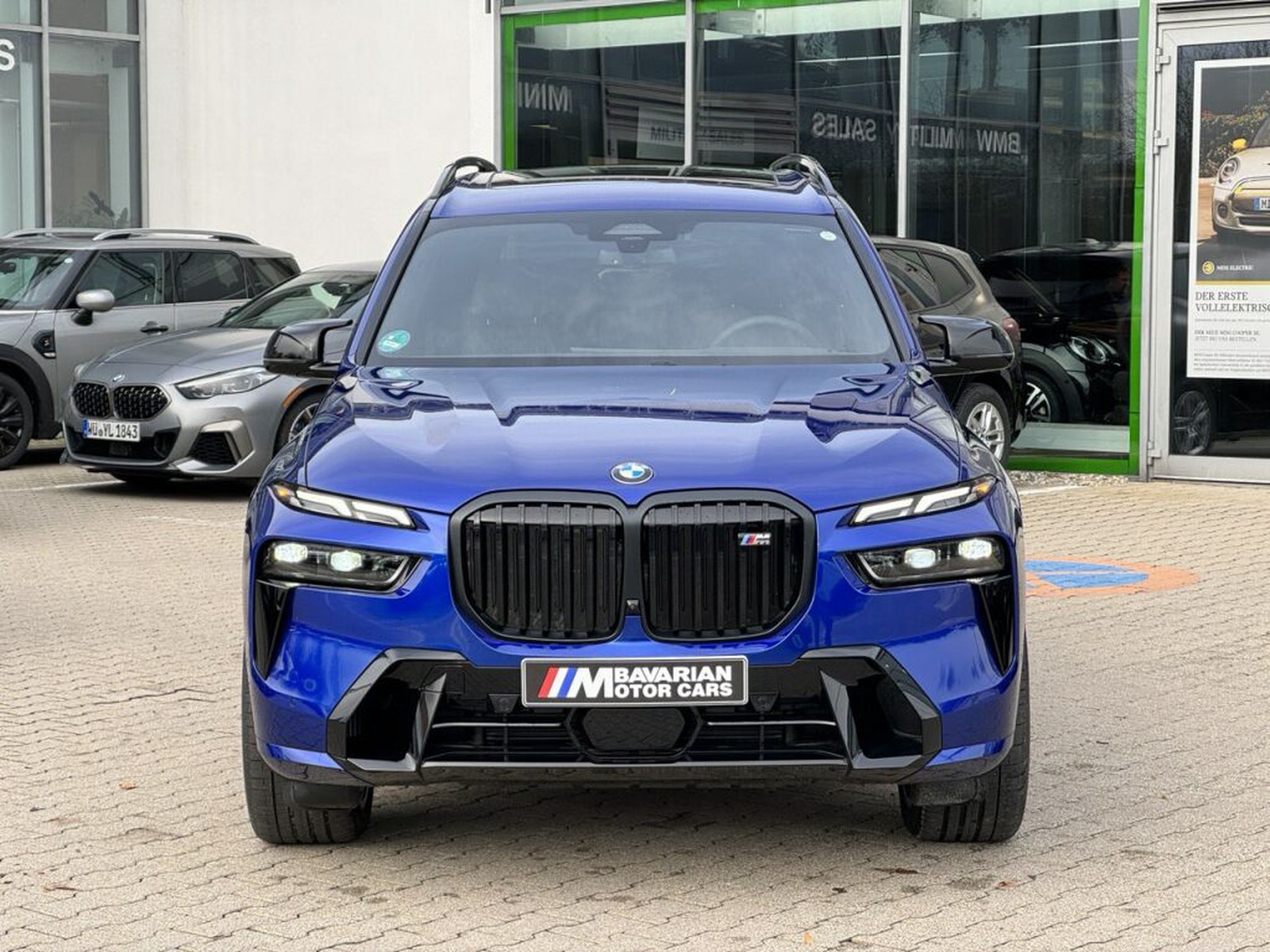 BMW X7 M60i Tax Free Military Sales in Würzburg Price 102400 usd Int