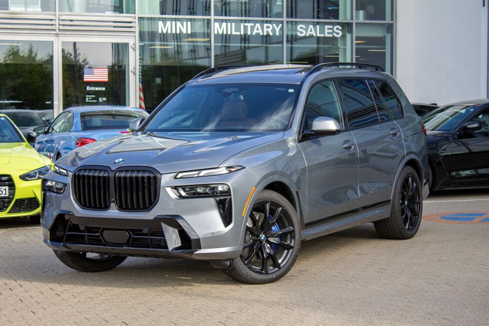 BMW X7 xDrive40i Tax Free Military Sales in Kaiserslautern Price