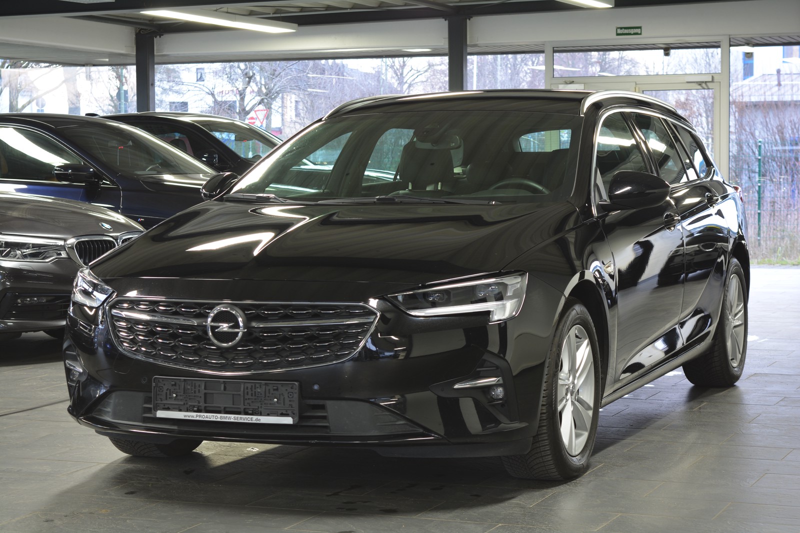 Opel Insignia B Sports Tourer Direct InjectionTurbo Elegance ACC/LED/HEAD-UP/NAVI/DAB