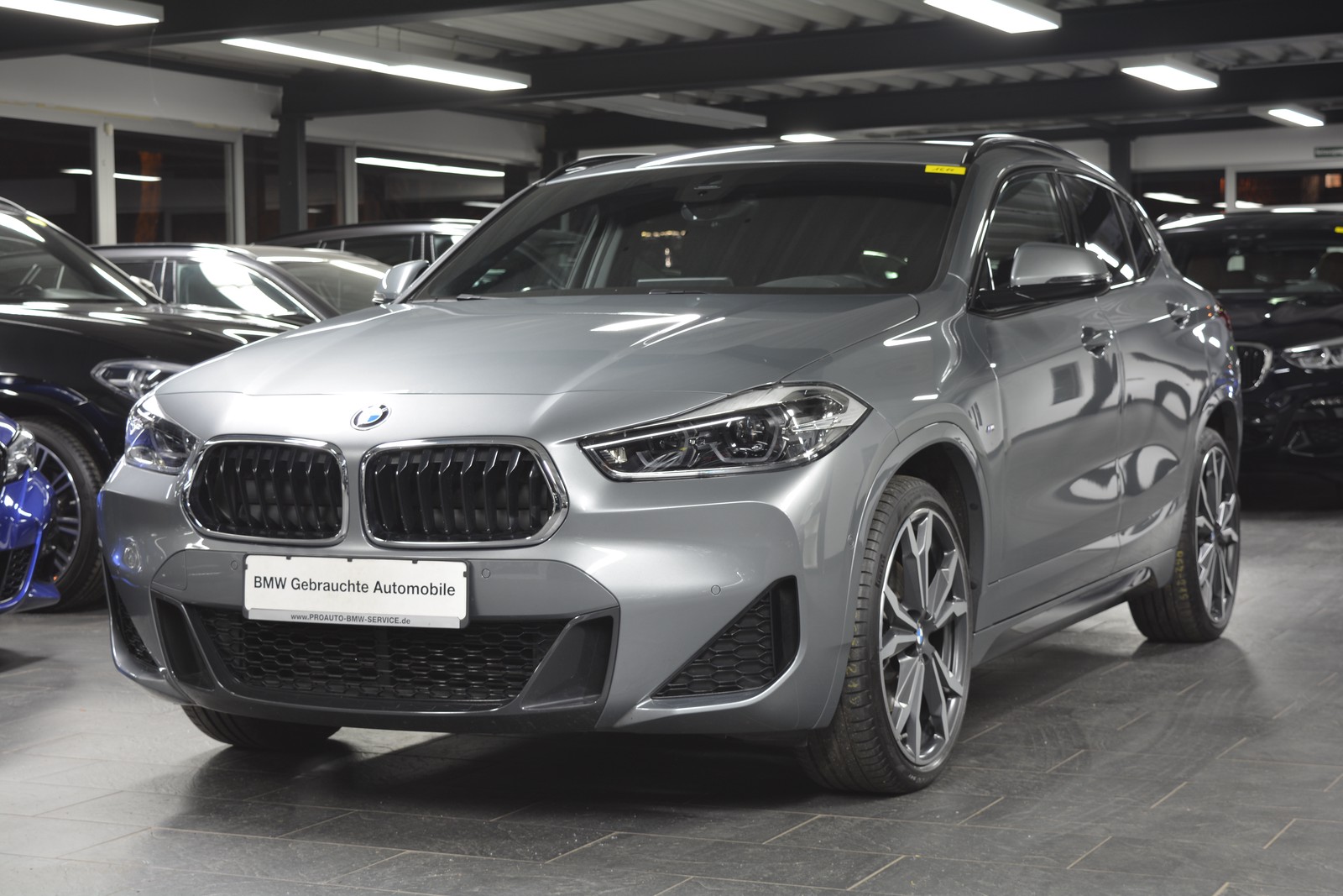 BMW X2 xDrive 20i M Sport AHK/NAVIPLUS/HUD/HIFI/20ZOLL
