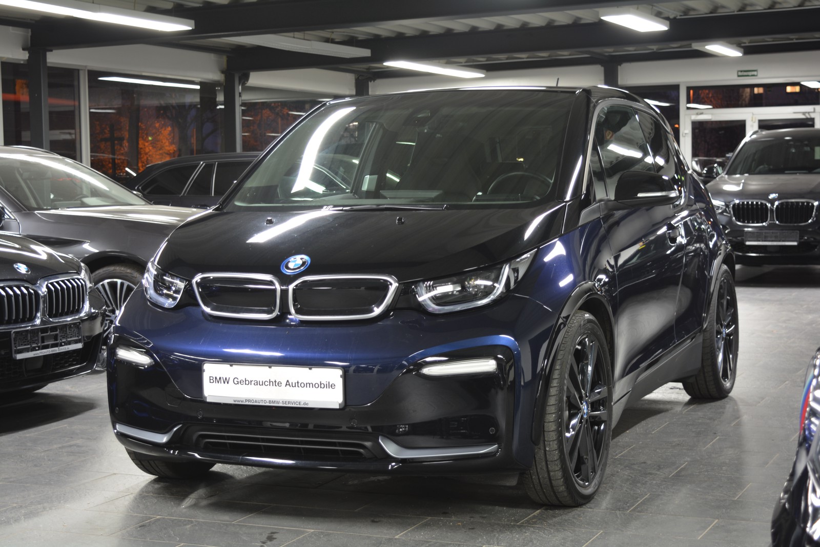 BMW i3s LED/NAVI/PANORAMA/LEDER/APPLE CARPLAY/DAB