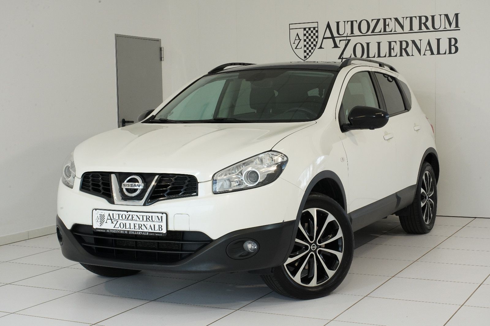 Nissan Qashqai 2.0 *1.HAND*360°KAMERA*AHK*NAVI*PANORAMA