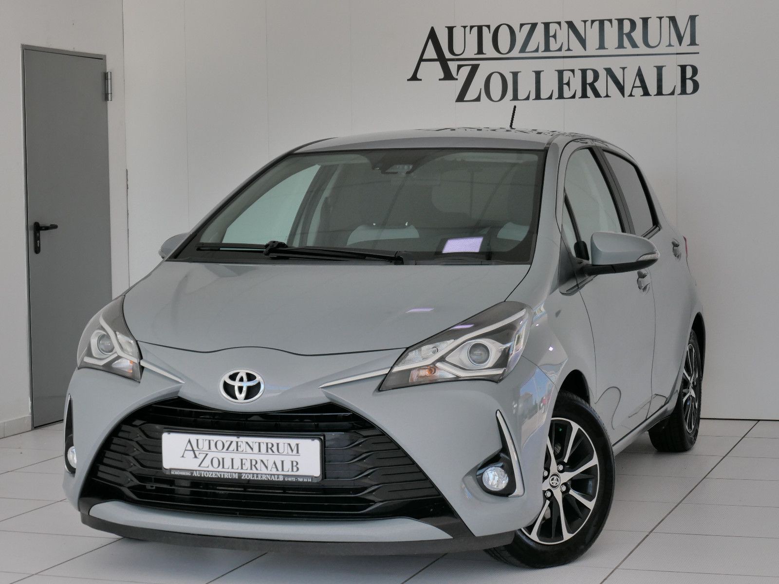 Toyota Yaris 1,5-Dual-VVT-iE Team D *1.HAND*NAVI*KAMERA