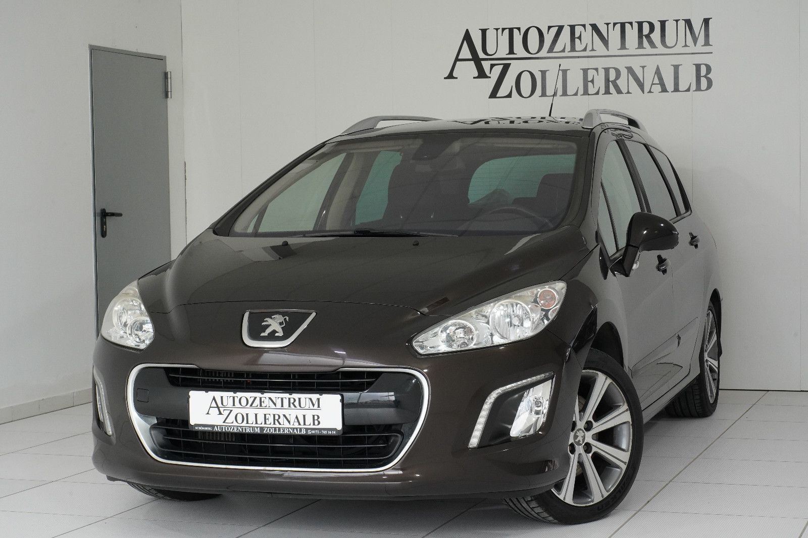 Peugeot 308 SW 155 THP Allure *PANORAMA*SHZ*AHK*EURO5*