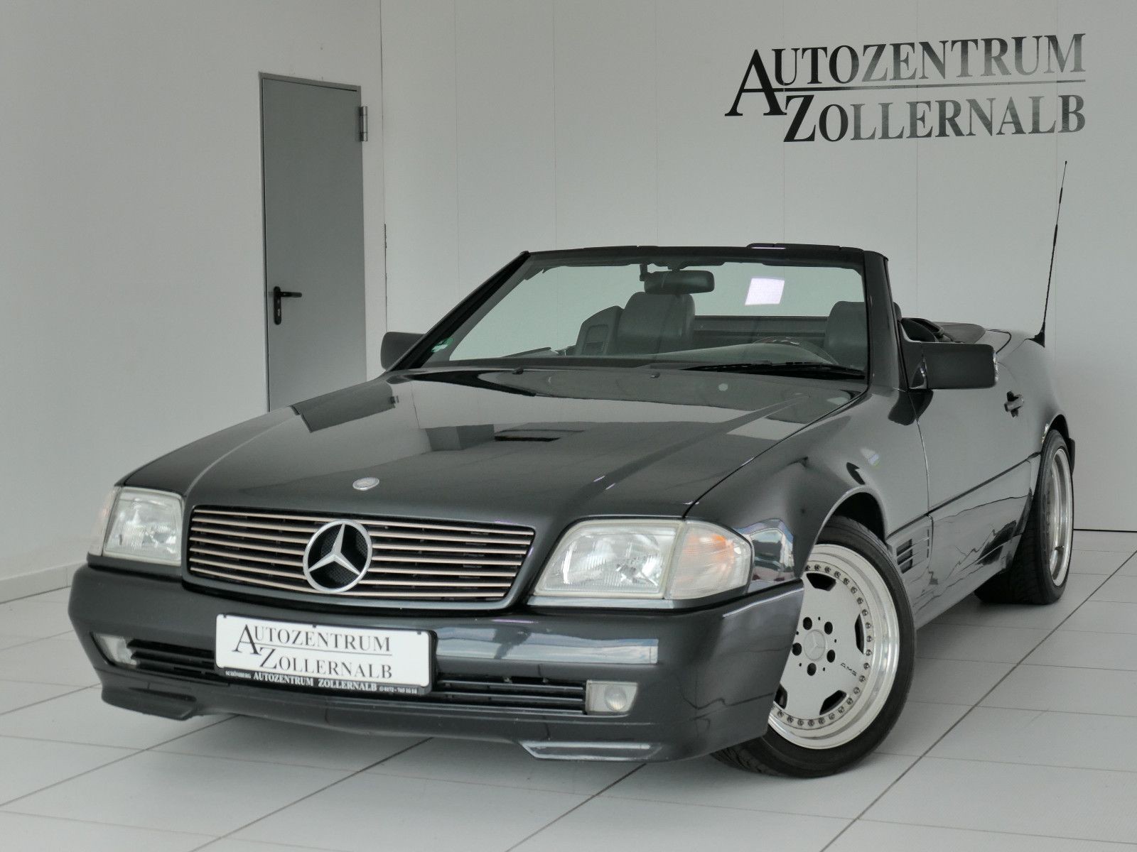 Mercedes-Benz SL 300 *GEPFLEGTER ZUSTAND*TÜV NEU*WENIG KM*AMG*