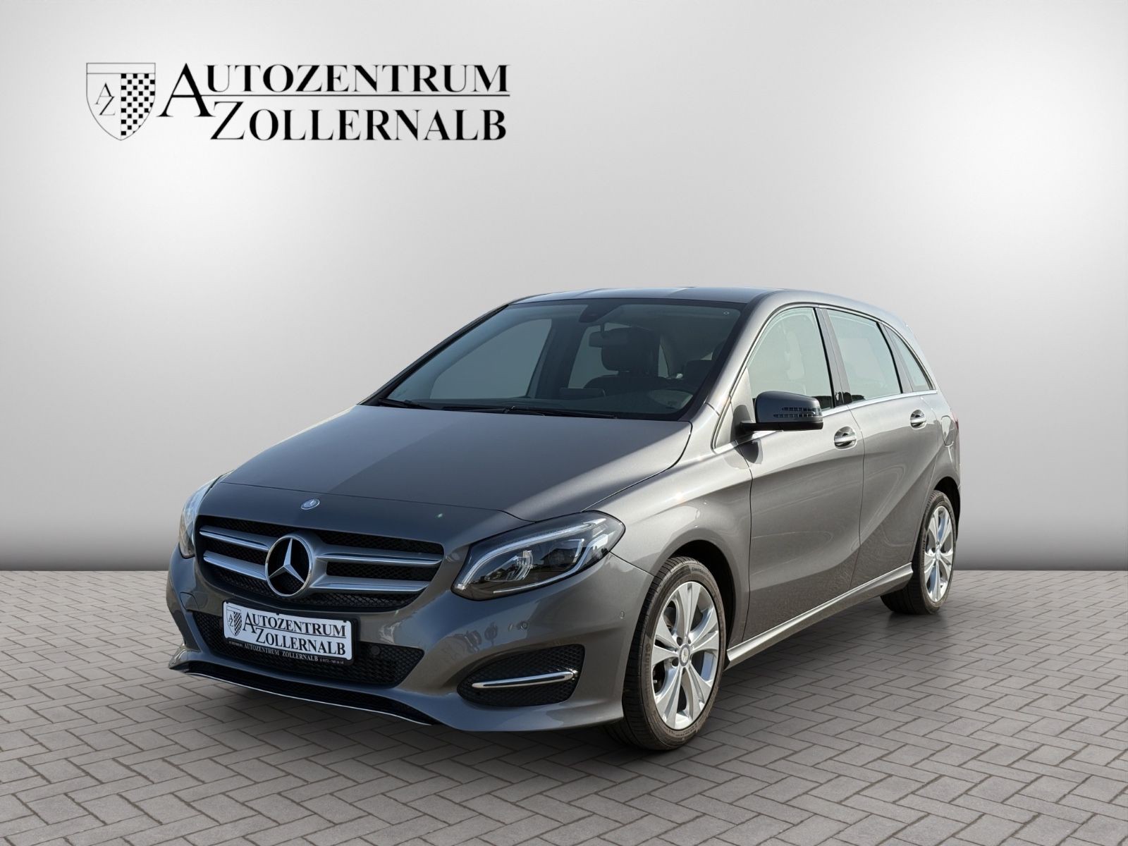 Mercedes-Benz B 200 7G-DCT SCORE! *1.HAND*LED*NAVI*TOP ZUSTAND