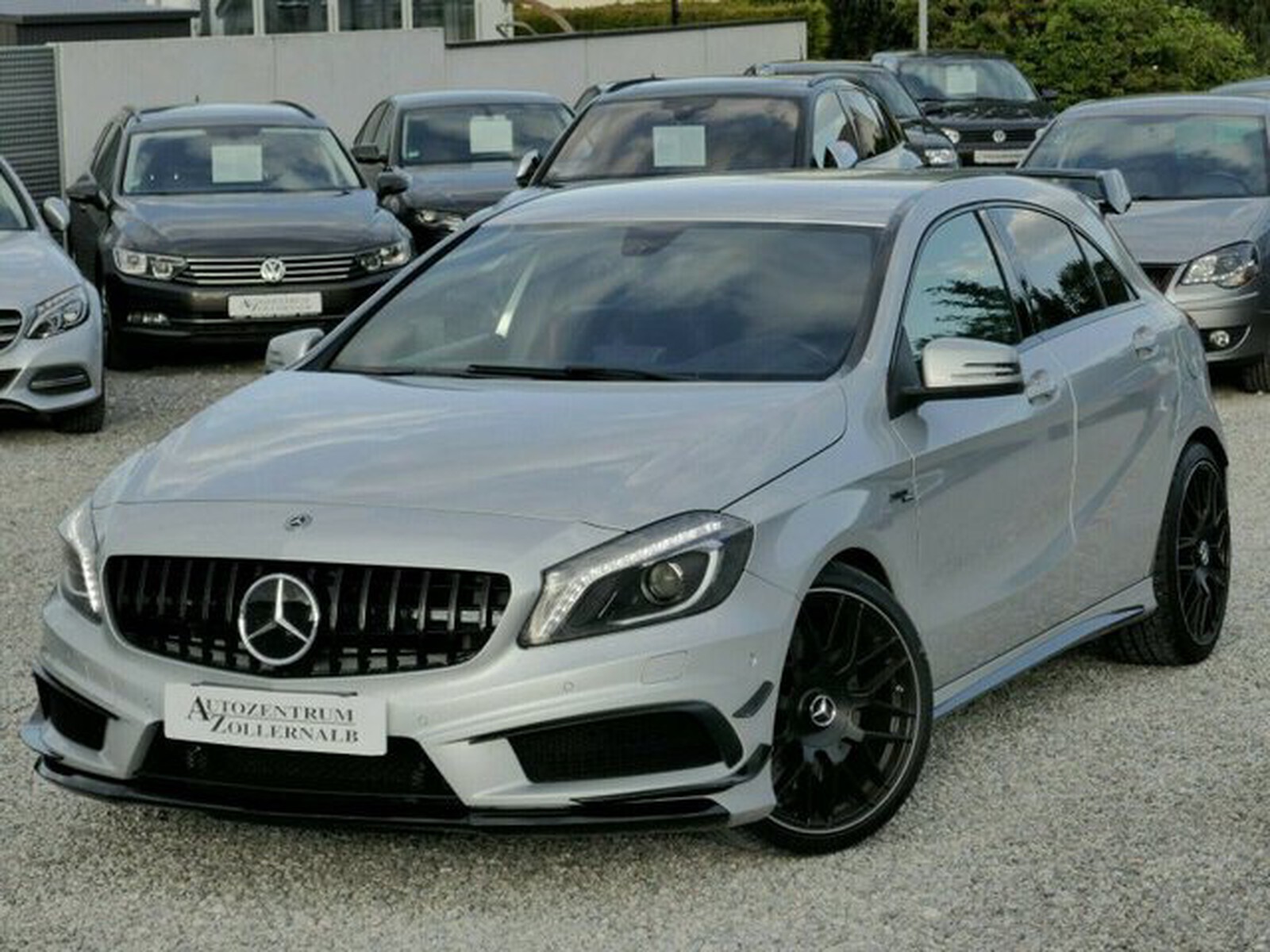 Mercedes-Benz A 45 AMG *450PS*AERODYNAMIC-PACK.*TOP ZUSTAND*
