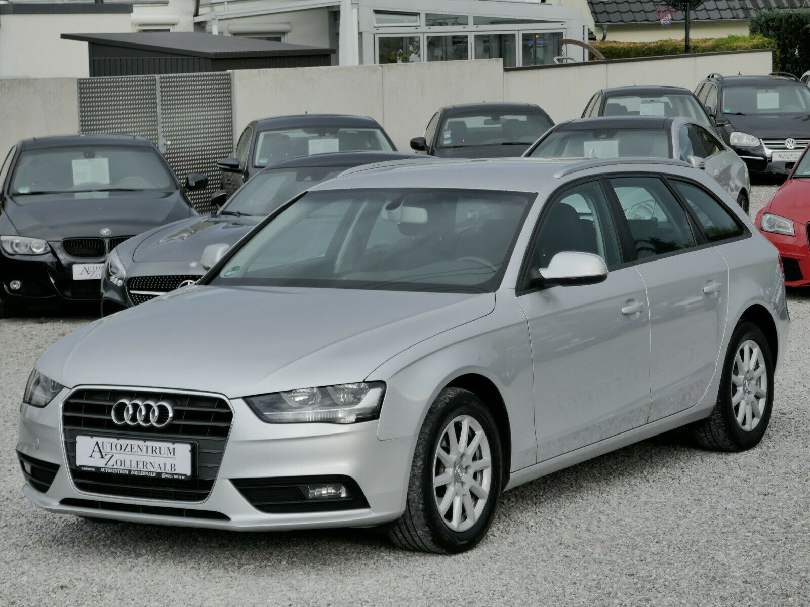 Audi A4 Avant 2.0 TDI Ambiente *ALU*NAVI*MFL*TOP ZUST