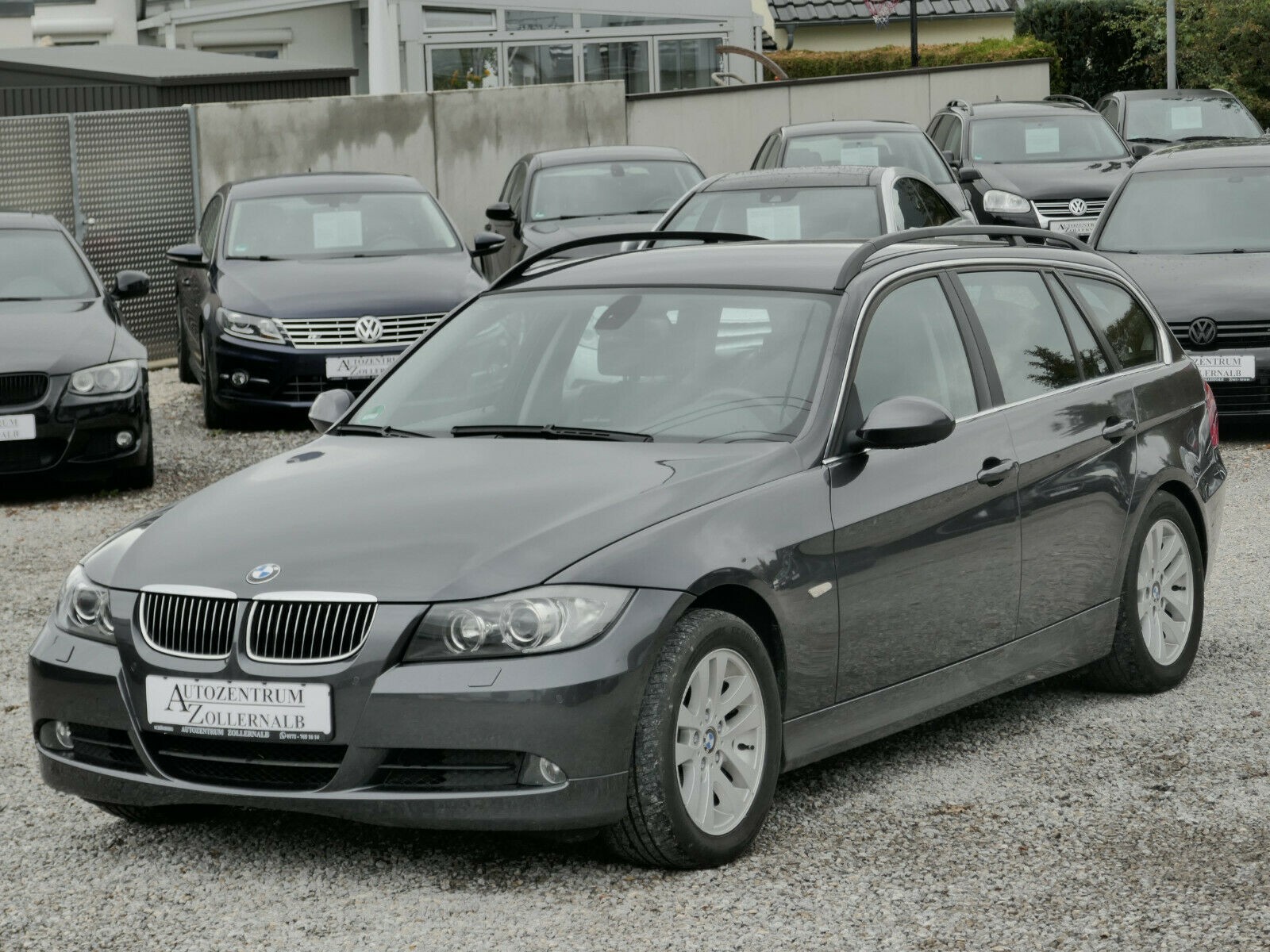 BMW 325i Touring Automatik *XENON*ALU*TEILLEDER*