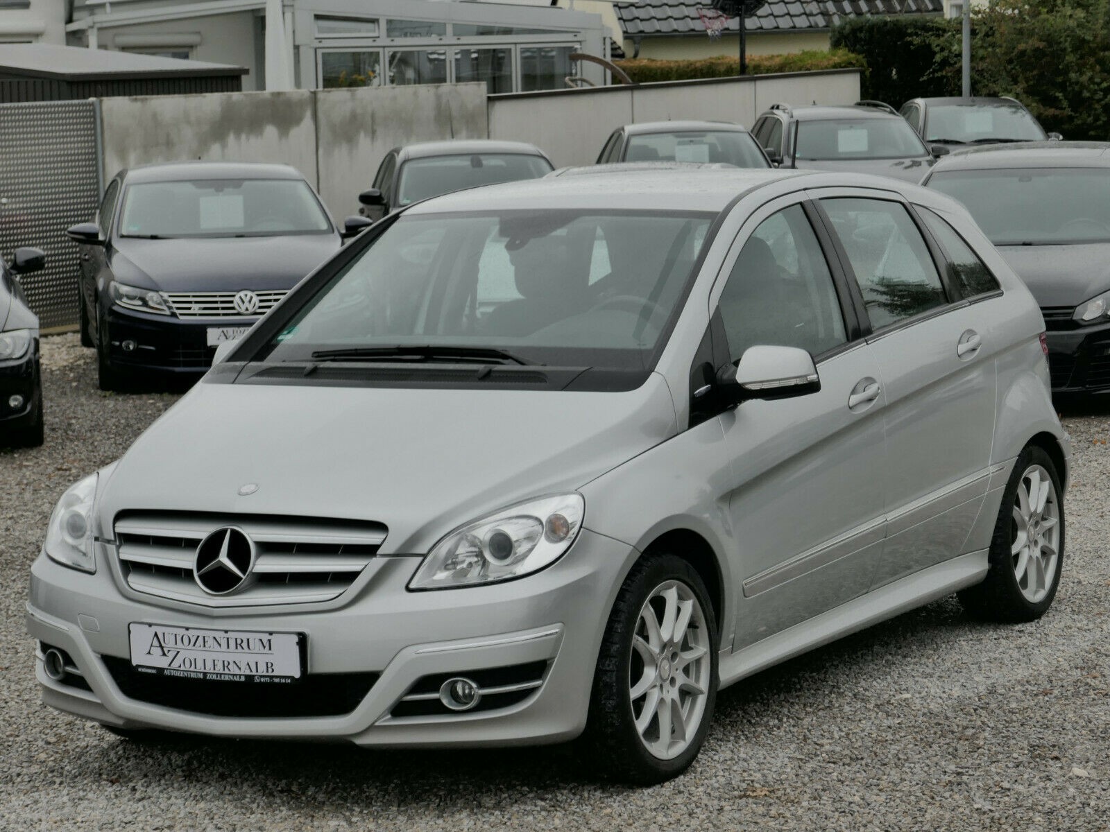 Mercedes-Benz B 170 Sport-Paket *ALU*SHZ*WENIG KM*TOP ZUSTAND ...