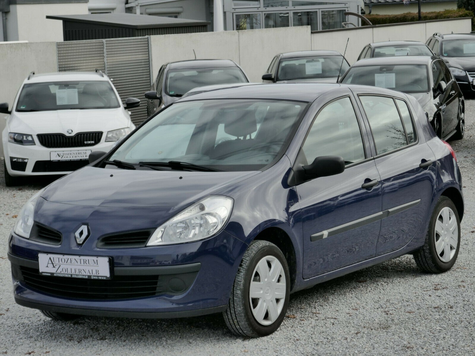 Renault Clio 1.2 16V 48kW *5-TÜRIG*KLIMA*TÜV APRIL 2022*