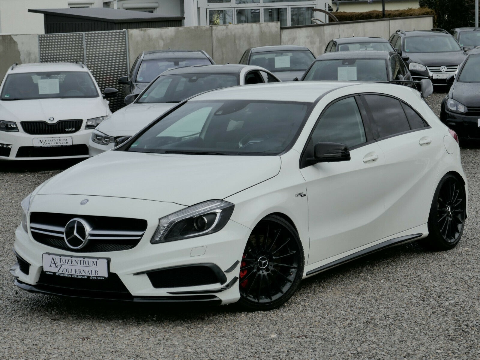Mercedes-Benz A45 AMG *AERO-KIT*PERF.-SITZE*PERF.-AGA*NIGHT*