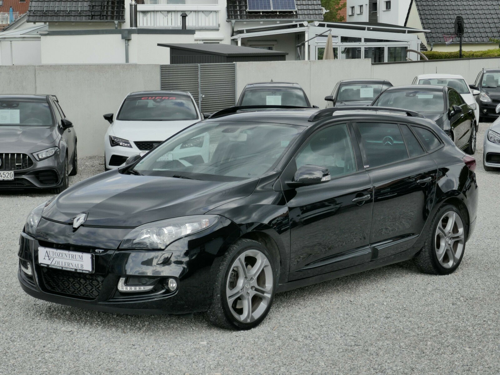 Renault Megane Grandtour GT220 *BOSE*NAVI*XENON*VOLL*