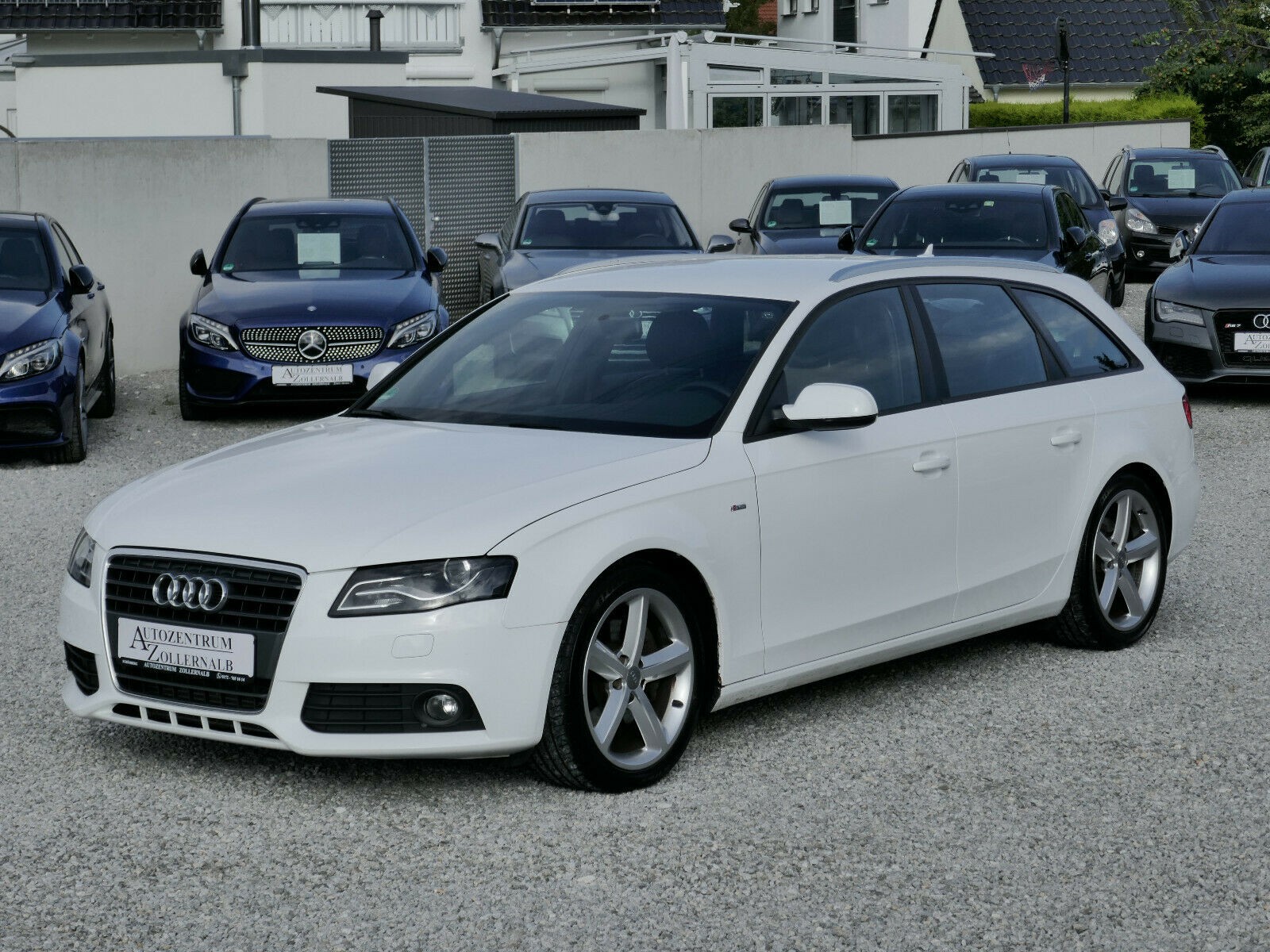 Audi A4 Avant 2.7 TDI S line plus *EURO5*NAVI*XENON*