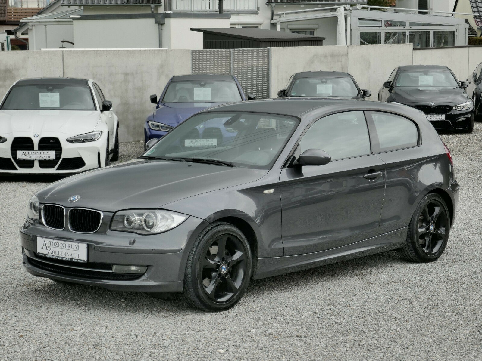 BMW 120d *XENON*NAVI*SHADOW-LINE*MFL*TEMPOMAT*SHZ*