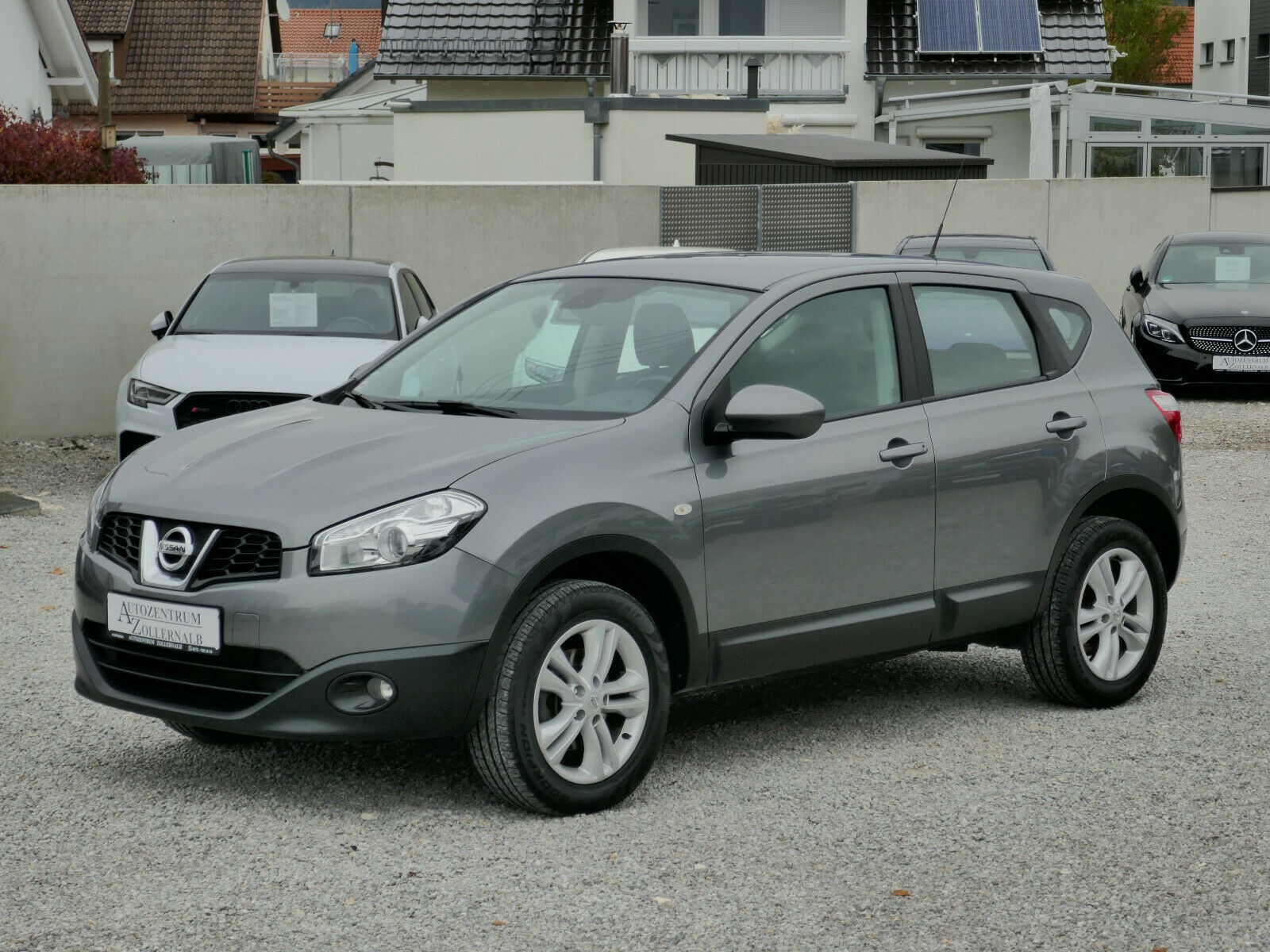 Nissan Qashqai 2.0 *1.HAND*WENIG KM*TÜV NEU*NAVI*KAMERA