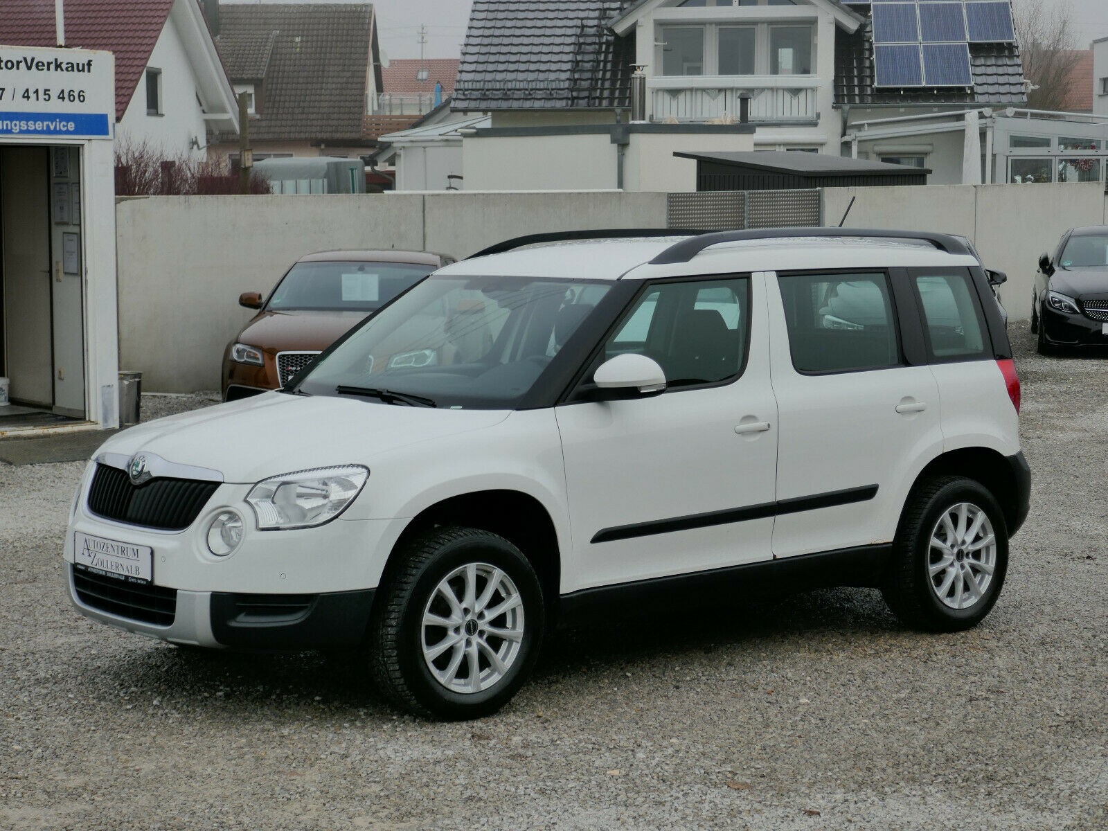 Skoda Yeti 1.8 TSI 4x4 Elegance *TÜV NEU*AHK*NAVI*SHZ*