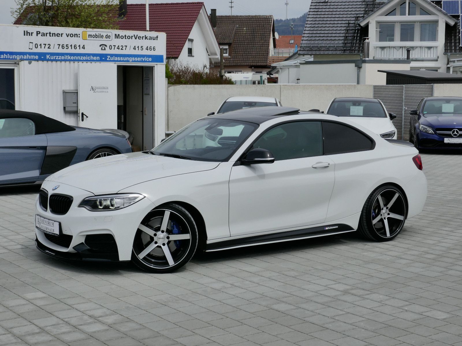 BMW M235i Coupé Sport-Aut. *CARBON*H&K*LEDER*DEUTSCH