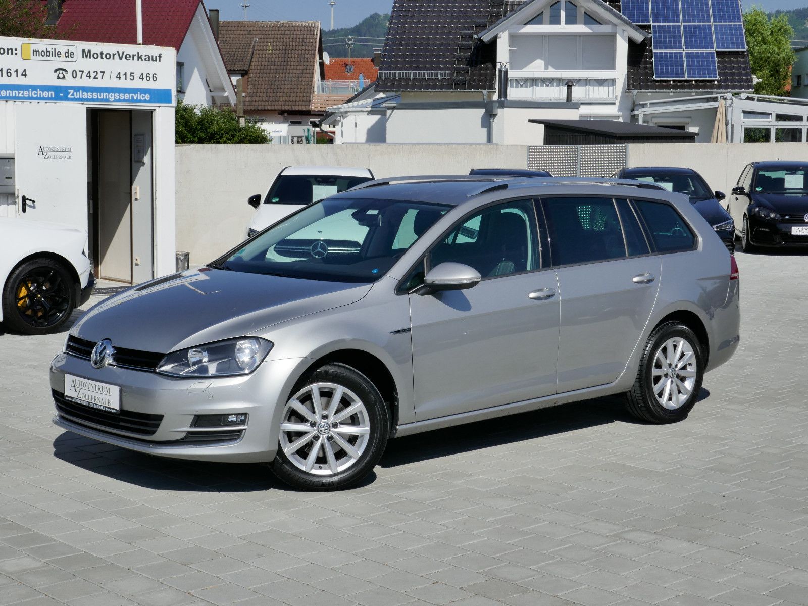 Volkswagen Golf VII Variant 1.6 TDI DSG Lounge *NAVI*EURO6*